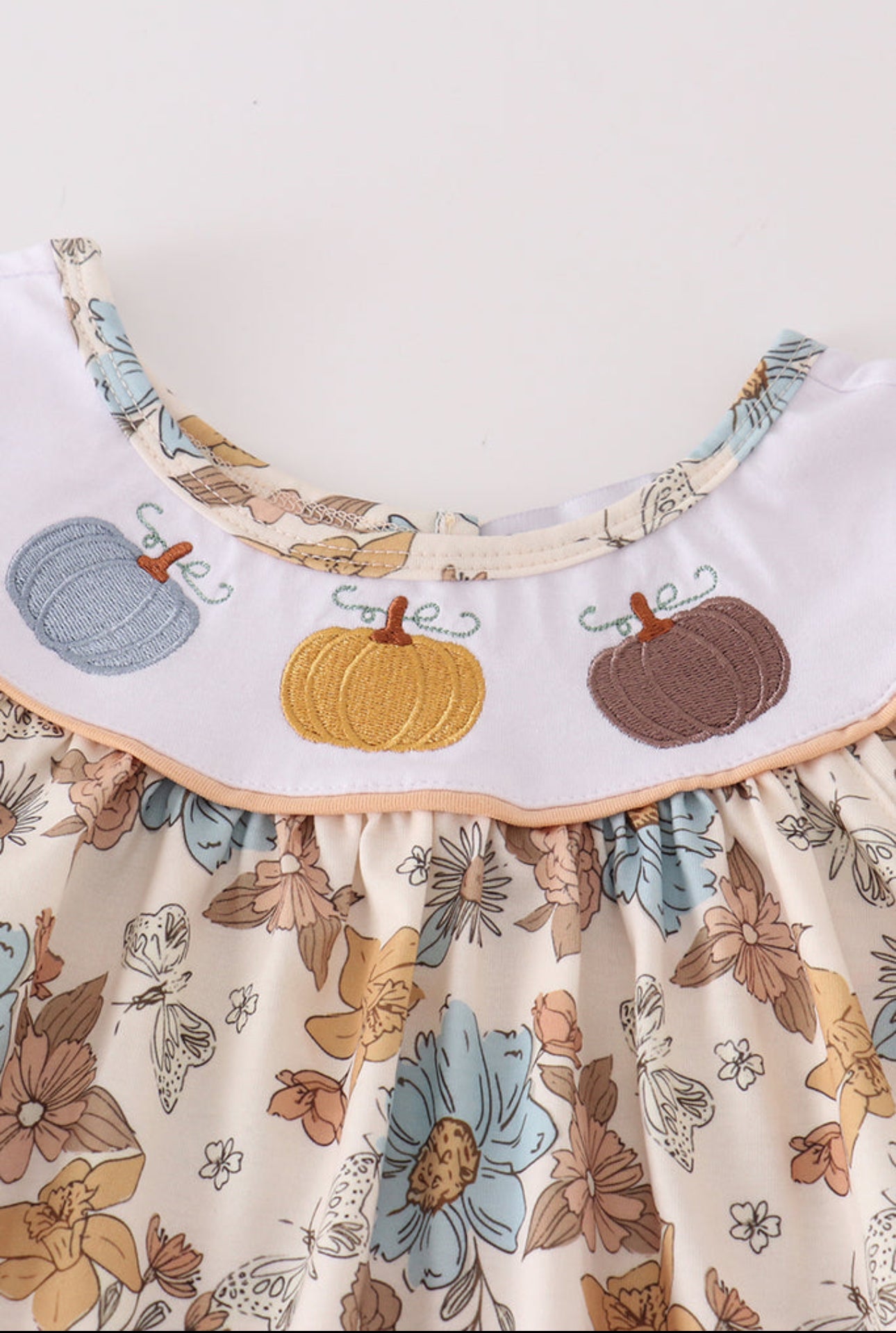 Floral pumpkin embroidery girl set